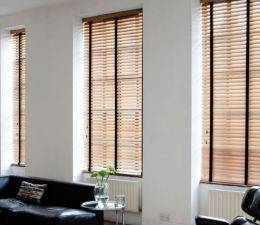 wood venetian blinds